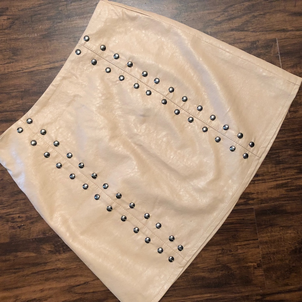 LF studded skirt